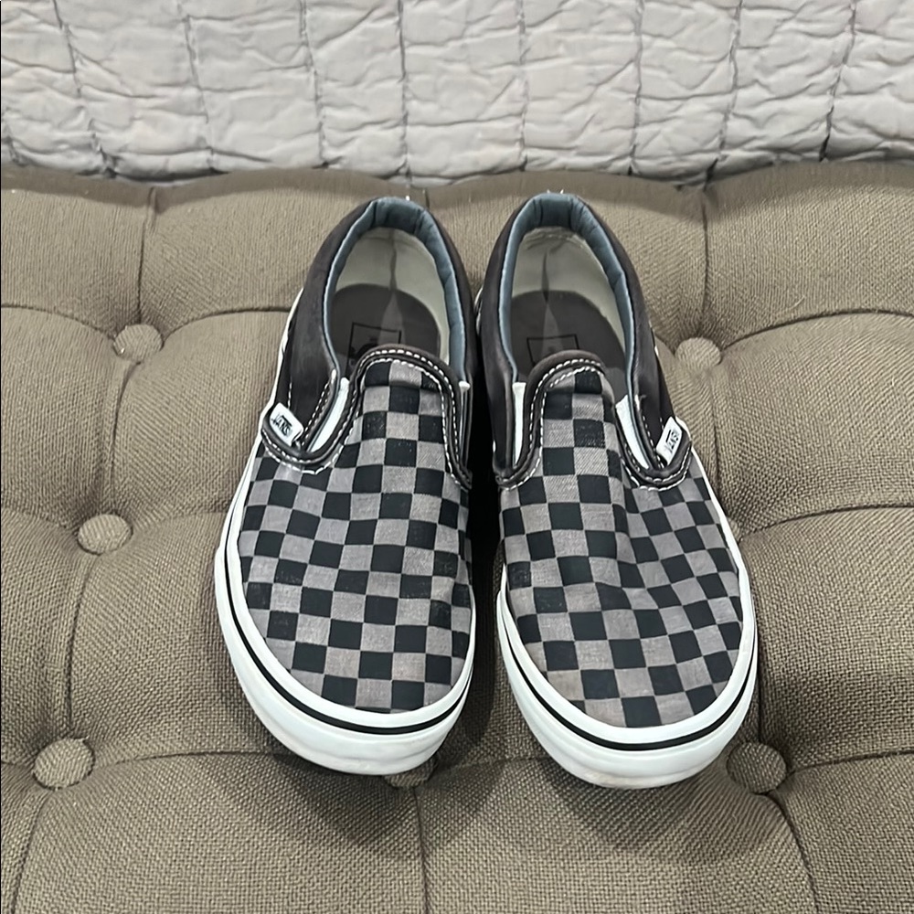 Vans Checkered Slip-On Sneakers LIKE NEW